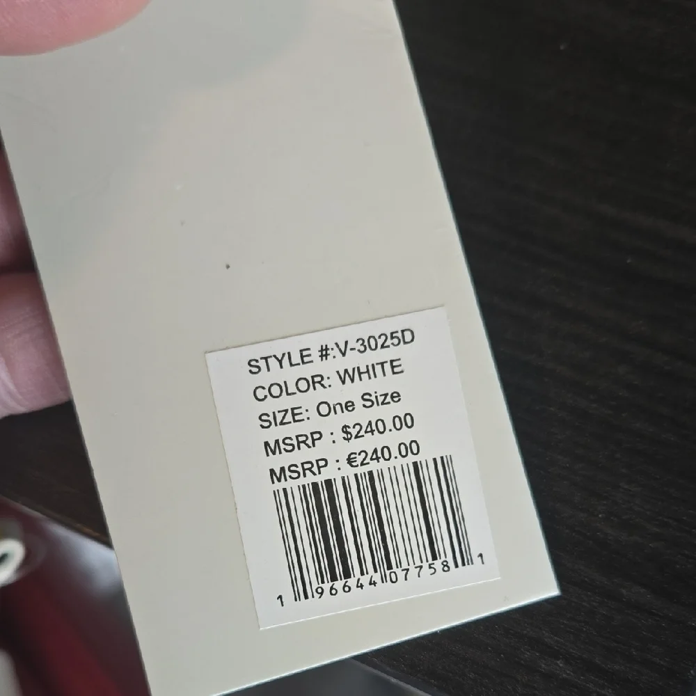 NWT Valentino Orlandi Ivory Quilted Clutch - Picture 2 of 7